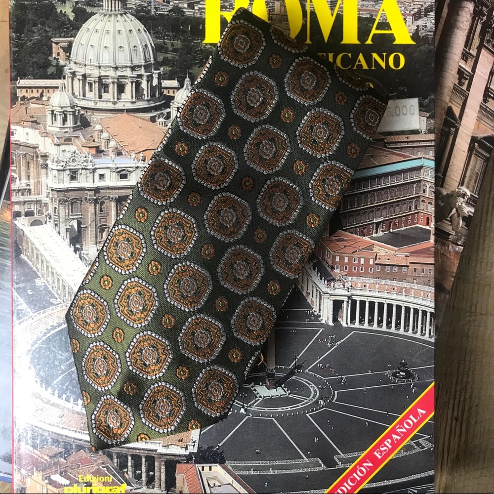 Men’s BUGATCHI UOMO Italian 100% Silk Tie